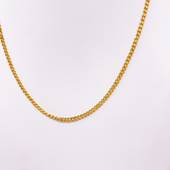 Stainless Steel Gold Chain Necklace - Picture 4 of 7